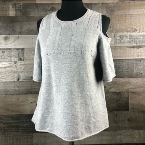 Velvet by Graham & Spencer‎ Wool Cashmere Cold Shoulder Gray Top Womens Small - Picture 1 of 7